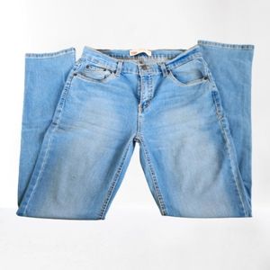 29x31 Levis Jeans Slim Fit With Knee Rip